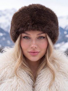 Шапка тепла Sable хутряна з відворотом коричнева (шоколад) фото