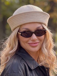 Шапка морячка Cashmere з кашеміру з відворотом бежева фото