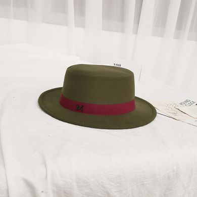 Шляпа унисекс Канотье с устойчивыми полями и лентой зеленая (хаки) фото
