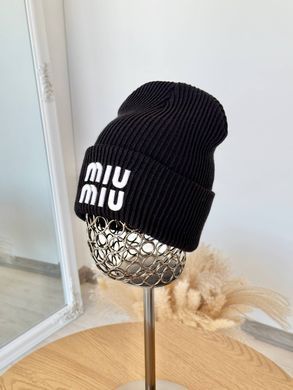 Шапка унисекс Scapula Miu Miu с отворотом черная фото