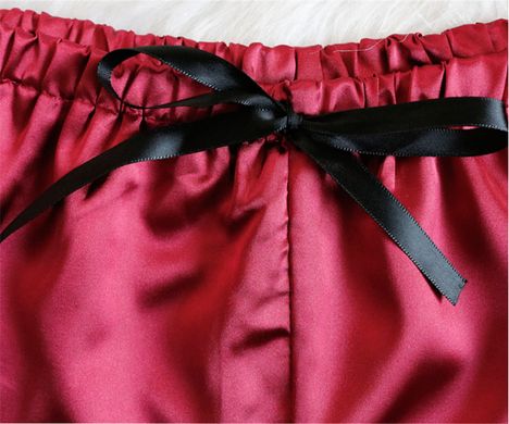 Женская атласная пижама 3в1: топ атласный, топ ажурный и шорты бордовая фото