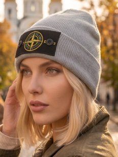 Шапка унисекс Stone Island Compass Logo Patch с отворотом серая фото