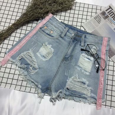 Женские шорты джинсовые с розовыми лампасами голубые фото